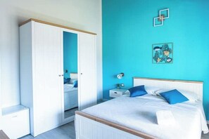 1 bedroom, WiFi, bed sheets