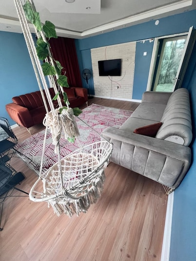 Wonderful 1-bedroom condo/house in Ankara