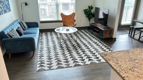 TV, fireplace, offices