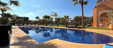 Alberca al aire libre