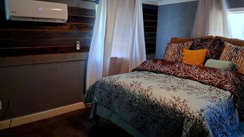 3 bedrooms, internet, bed sheets