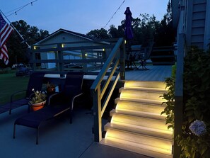 Terrace/patio - New lakefront 4 bedroom, 2 bath house on Lake Moultrie with dock sleeps 10 (Cross)