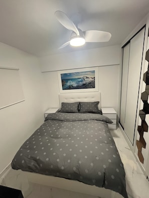 1 bedroom, iron/ironing board, free WiFi, bed sheets