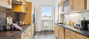 Up to 6 people directly at the park