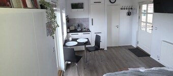 Charming and cozy cottage close to all needs and at same very privat