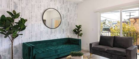 Télévision, espaces bureaux