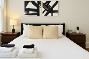 2 chambres, fer et planche à repasser, lit parapluie, Wi-Fi