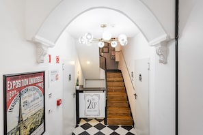 公寓 (Economy Room)