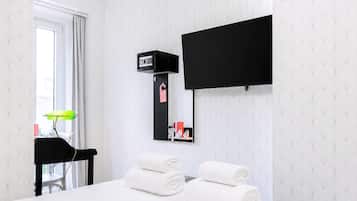 Appartement (Room with Balcony) | Een bureau, een laptopwerkplek, gratis wifi, beddengoed