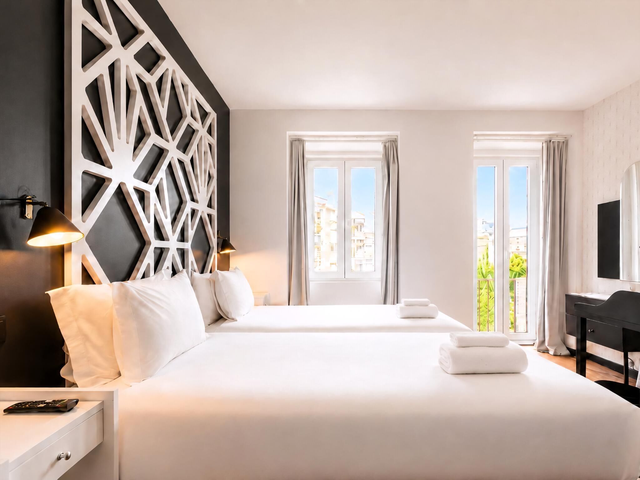 Desk, laptop workspace, free WiFi, bed sheets