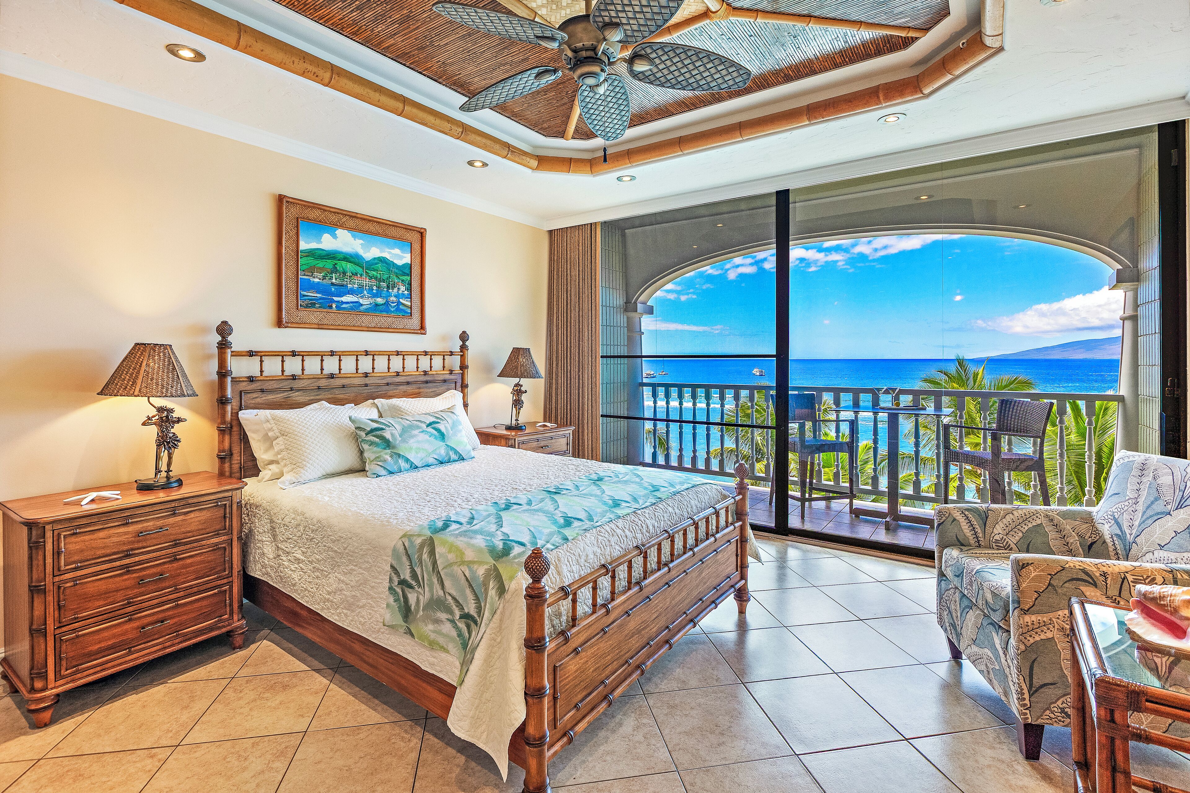 アイロン / アイロン台、WiFi (無料)、ベッドシーツ