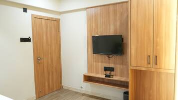 Deluxe Double Room | Free WiFi