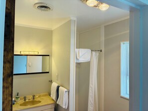 Studio, Patio, Garden View | Bathroom | Free toiletries, hair dryer, towels, soap