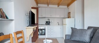 Appartement 'Angel's 2' met gedeeld terras, Wi-Fi en airconditioning