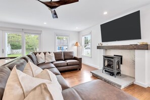 Smart TV - Private Pool, Game Room & Tons of Fun in Harwich RPAM118 (Harwich)
