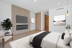 6 bedrooms, iron/ironing board, WiFi, bed sheets