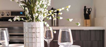 Urban Gaslamp Living w/ 100 Walk Score | Sleeps 5!