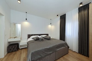 5 bedrooms, iron/ironing board, free WiFi, bed sheets - Villa Vallis with pool (Kruševo)