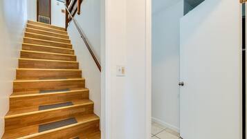 Kondominium, 2 kamar tidur | Interior