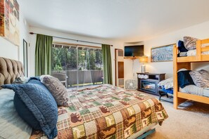 Condo, 2 Bedrooms | 2 bedrooms, free WiFi