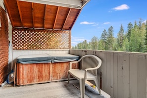 Condo, 2 habitaciones | Terraza o patio