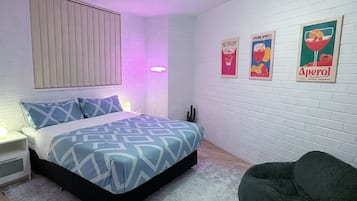 2 Schlafzimmer, Bügeleisen/Bügelbrett, Bettwäsche