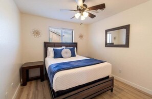 Casa, 5 habitaciones | 5 habitaciones, escritorio y espacio para trabajar con laptop 