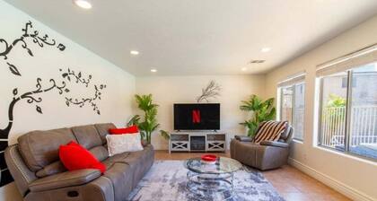 Casa Desert Willow - Stayshores 5 Bedroom Home