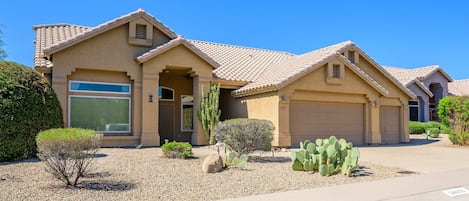 Hus, 4 soverom | Eksteriør