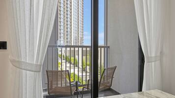 Deluxe appartement, balkon, uitzicht op stad | Balkon