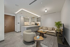 Deluxe Apartment, Balcony, City View | Living room