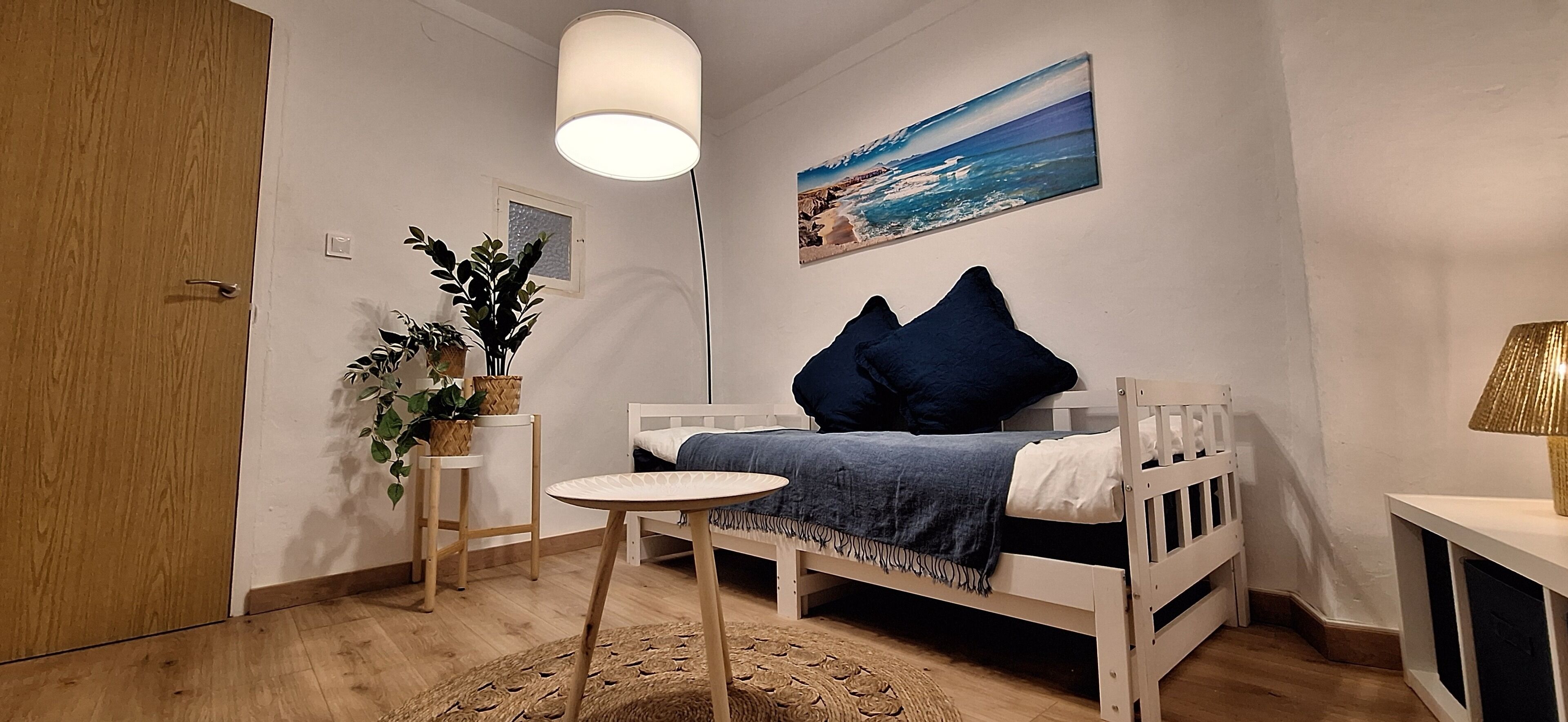 3 chambres, bureau, fer et planche à repasser, Wi-Fi gratuit