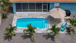Piscina externa, piscina aquecida