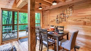 Dining - Glamping Escapes in Logan in this Luxury Log Cabin Rental with Fire-Pit and Hot-Tub (Logan)
