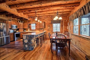 Fridge, microwave, stovetop, dishwasher - Traditional Vacation Cabin with a Private Hot Tub in Hocking County, Ohio (Logan)