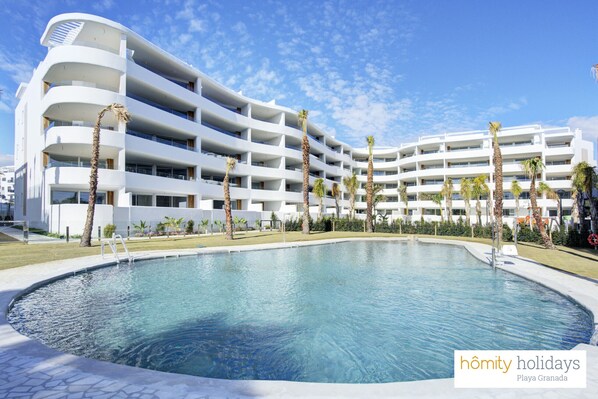 Pool - Homity MF - 2 - P4-3A (Motril)
