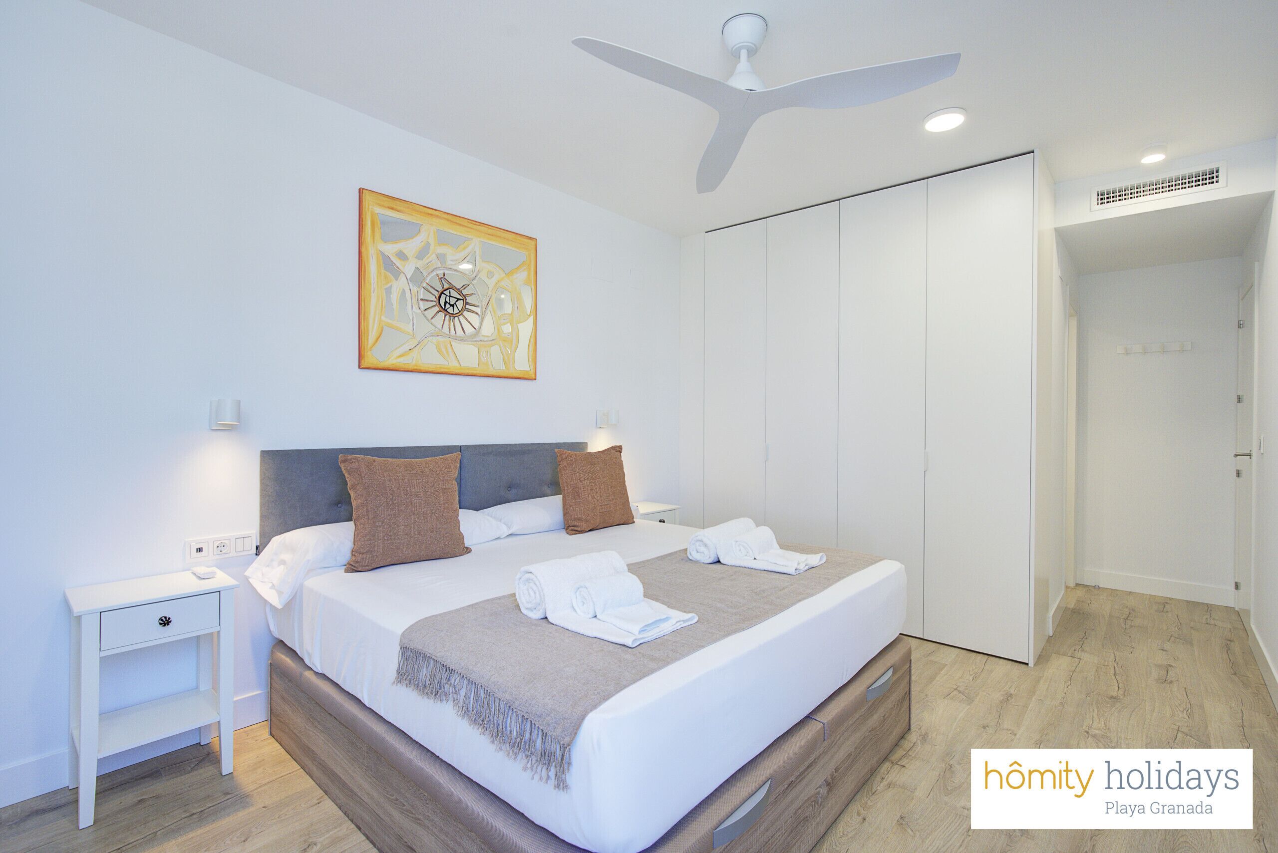 2 chambres, fer et planche à repasser, lit parapluie, Wi-Fi gratuit