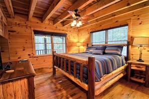 1 habitación, caja de seguridad en la habitación, escritorio y wifi 