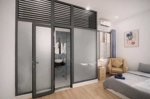 Healing home I 3 minutes ride to the Beach I Garden & BBQ