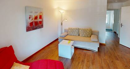 Suite 3 on the 1st floor, 2 room apartment with south-facing balcony