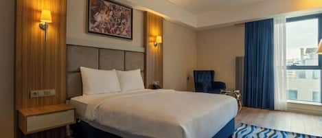 Suite with Queen Size Bed