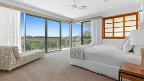 5 chambres, fer et planche à repasser, Wi-Fi, literie fournie