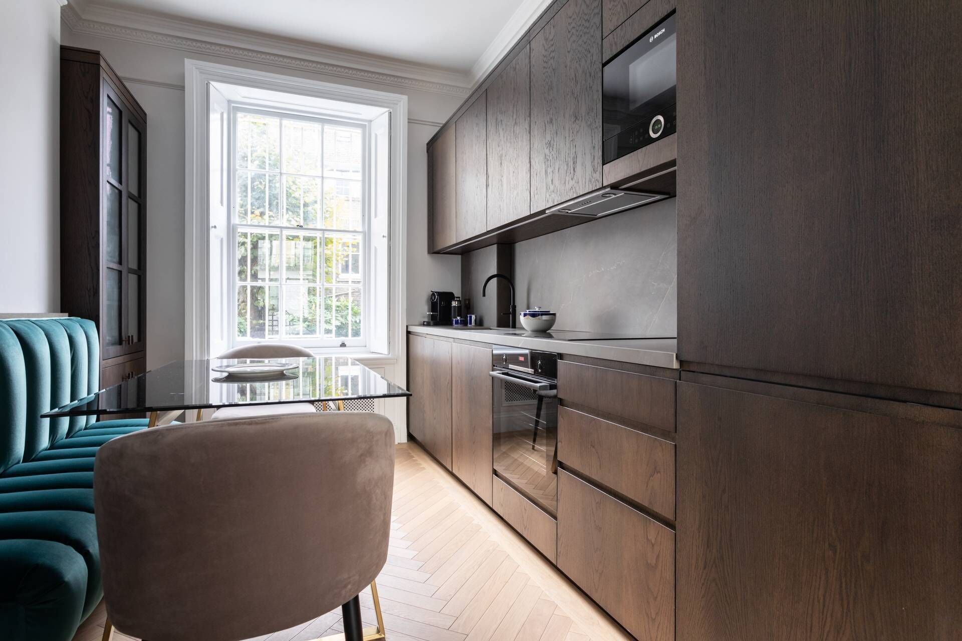 雪櫃、微波爐、洗碗機、咖啡機/沖茶器