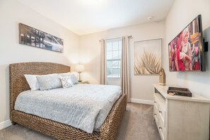 8 bedrooms, iron/ironing board, free WiFi, bed sheets