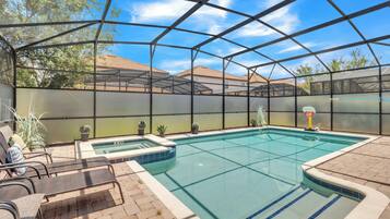 Beheizter Pool