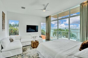 6 bedrooms, Internet