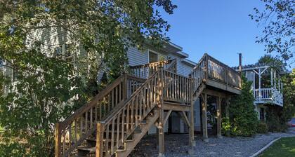 Large 1-Bdrm+ Apartment Surrounded by Nature in Rural Vermont