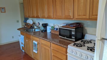 Microwave, oven, stovetop