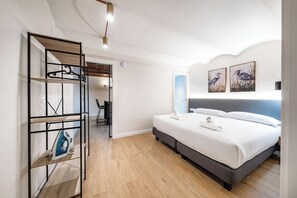 1 chambre, fer et planche à repasser, accès au Wi-Fi (inclus)