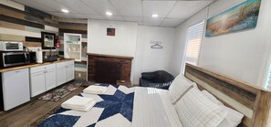 1 chambre, fer et planche à repasser, Wi-Fi, literie fournie